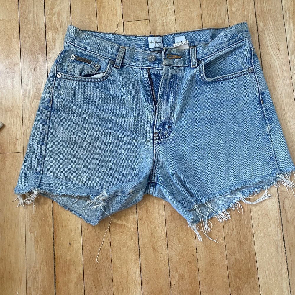 Vintage calvin klein cut off shorts 100% cotton waist size 11 / 31 inches